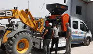 Antalya Büyükşehir'den Korkuteli'nde Üreticiye Destek