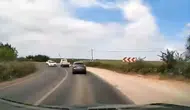 Bursa'da Virajı Alamayan Otomobil kontrolden Çıktı: Kaza Anı Kamerada!