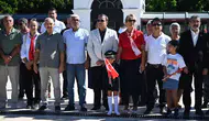 Kemer’de 30 Ağustos Zafer Bayramı Coşkusu Törenle Başladı