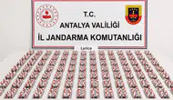 Döşemealtı’nda 5 Adrese Uyuşturucu Baskını! Evlerden Çıkanlar Şaşırttı