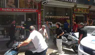 Antalya'da Kaynak Kıvılcımı Yangın Çıkardı: 2 Dükkan Yandı