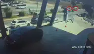 Manavgat'ta Tur Minibüsü ile Çarpışan Motosikletli Ağır Yaralandı