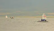 Antalyalı Sporcular Çıldır Gölü'nde Rüzgar Estirdi