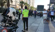 Mersin'de Motosiklet Tıra Çarptı: 1 Ölü, 1 Yaralı