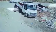Adana'da Okul Önüne Dökülen Atıklara Mahalleliden Büyük Tepki