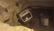 Kardeş Kavgası Faciaya dönüştü: Otomobille Çarpıp Çukura Uçtu