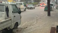 Antalya'da Şiddetli Sağanak! Elmalı'da Pazar Yerini Su Bastı