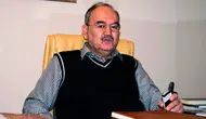 Eski İzmir Büyükşehir Belediye Başkanı Burhan Özfatura Vefat Etti