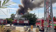 Manavgat’ta 4 Katlı Binanın Çatısında Yangın Çıktı!