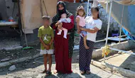 Adana'da Dolandırılan Anne Bebeğiyle Ahırda Yaşıyor