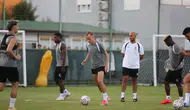 Alanyaspor, Erzurumspor FK Maçı İçin Sahaya İniyor