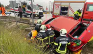 Burdur'da Otomobil ile Yolcu Otobüsü Çarpıştı: 2 Yaralı