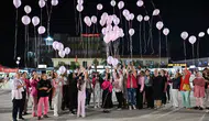 Kemer'de Üreten Kadınlar Gökyüzüne Pembe Balonlar Uçurdu
