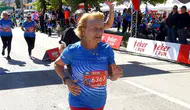 Bursa'dan Madalyayla Dönen Çiçek Solon Şensoy'a İstanbul Maratonu Daveti