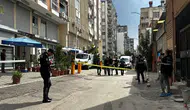 Adana'da İş Yeri Önünde Oturan İki Kişiye Silahlı Saldırı Düzenlendi