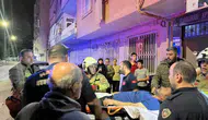 Hatay'da Dumanların Sardığı Evdeki Yatalak Hasta Sedyeyle Kurtarıldı!