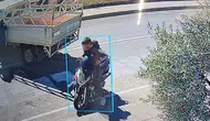 Motosikletin Sürücüsü Yaralandı, Yolcu Motosikletle Kaçtı