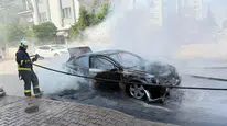 Konyaaltı'nda Araç Saniyeler İçinde Alev Topuna Döndü! Sürücü Son Anda Kurtuldu