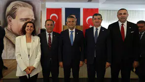 Aliye Coşar'dan YENİ Parti Açıklaması!
