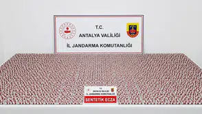 Antalya'da Depoya Uyuşturucu Baskını! 5 Bin 865 Hap Ele Geçirildi