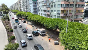 Antalya'nın Üç Önemli Bulvarında Yenileme Çalışmaları Sürüyor