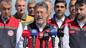 Bakan Yumaklı Açıkladı: “Tarımda 140 Milyon Tonluk Rekor Bekleniyor”