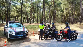 Antalya’da Motosiklet Denetimi: 5 Bin 392 Sürücü Kontrol Edildi