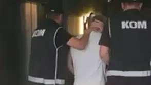 Kırmızı Bültenle Aranan Rus Dolandırıcı Antalya'da Yakalandı