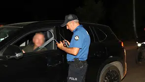Antalya Emniyeti'nden Asayiş Çıkarması! 157 Bin Kişi Sorgulandı: 179 Tutuklama