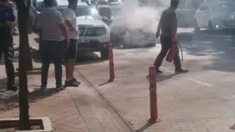 Alanya’da Otomobil Son Anda Kurtarıldı: Sürücü Durdurdu, Vatandaş Söndürdü
