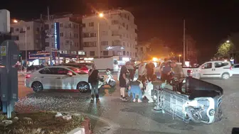 Konyaaltı'nda Kırmızı Işık İhlali Kazayla Sonuçlandı! 3 Kişi Yaralandı