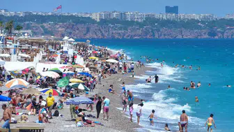 Tatilciler 9 Günlük Bayram Tatili'nde Antalya'ya Akın Etti