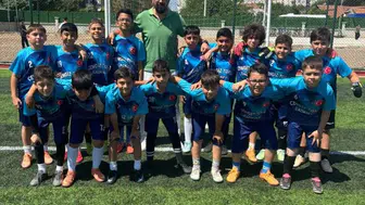 Kepez’de Futbol Turnuvasında Şampiyon Cengiz Topel İlkokulu Oldu