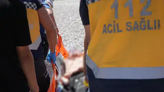 Boğulmak Üzere Olan Arkadaşını Kurtarmaya Çalışırken Hastanelik Oldu