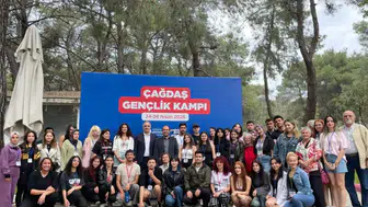 Antalya’da Çağdaş Gençlik Kampı: 45 Genç Geleceğe Hazırlandı