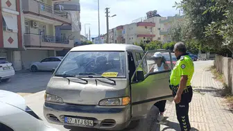 Manavgat'ta Trafik Denetiminde “Basınım” Dedi! Gerçek Karakolda Ortaya Çıktı