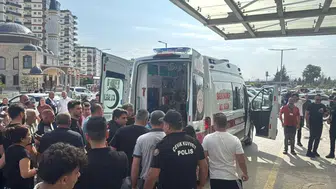 Mersin'de Dehşet Anları! 4 Kişiyi Öldürdü, 8 Kişiyi Yaraladı, Hala Aranıyor!