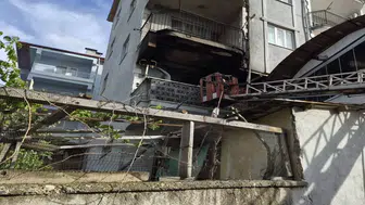 Burdur’da Ev Yangını: İtfaiye Facianın Önüne Geçti