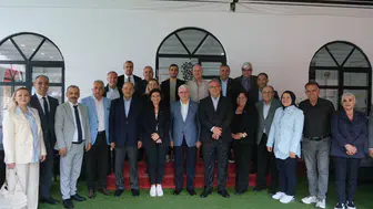 DEVA Partisi'nden Antalya Çıkarması! Vatandaşın Nabzını Tuttu