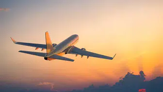 Antalya'dan Kalkan Uçak Diyarbakır’a İnemedi: Hava Muhalefeti Rotayı Değiştirdi!