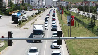 Tatilciler Dönüş Yolunda! Afyonkarahisar-Antalya Yolu Doldu