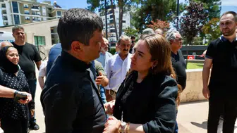 Büşra Özdemir’den Ramazan Demir’e Cenazede Taziye Ziyareti