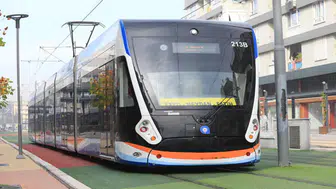 Tramvay Kullanacaklar Dikkat! Seferler Aniden Durdu