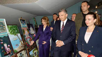 Azize Kahraman Kursiyerlerinden AKM'de Yıl Sonu Sergisi