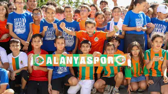 Alanyaspor Geleceğin Yıldızları İçin Düğmeye Bastı: Büyük Gün Yaklaşıyor!