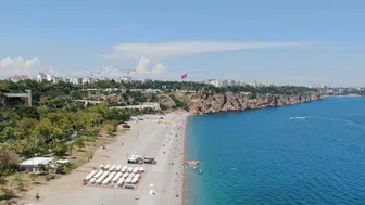 Antalya’da Dumansız Plaj Uygulamasına Vatandaşlardan Tam Destek
