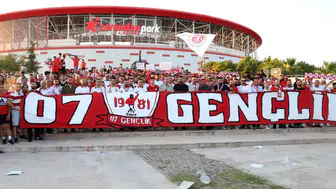 'Antalyaspor Sahipsiz Değildir' Yürüyüşünde Kampanya Çağrısı