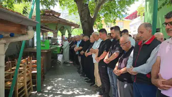 Antalya'daki Katliamda Hayatını Kaybeden Baba-Kız Defnedildi