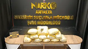 Antalya Narkotik Polisinden Kargo Takipli Uyuşturucu Operasyonu