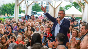 Özgür Özel Tartışmalara Son Noktayı Koydu! "İmamoğlu ve Mansur Yavaş'ın Sonuna Kadar Arkasındayım!"